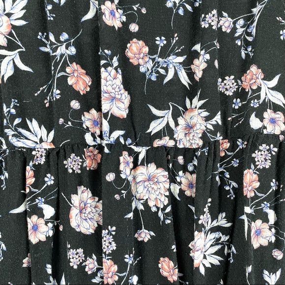 Torrid Black Floral & Lace Babydoll Button Down Tunic Top EUC - Picture 7 of 14